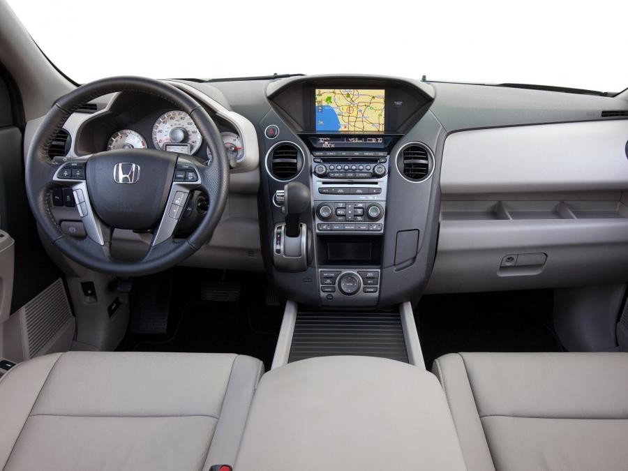  Honda Pilot 2011 года  (фото 2 из 21)
